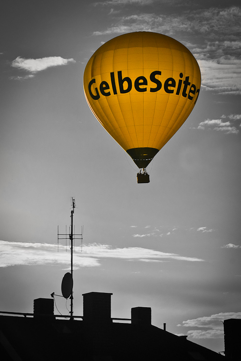 Foto: Ballon(s) über dem Pieschener Abendhimmel